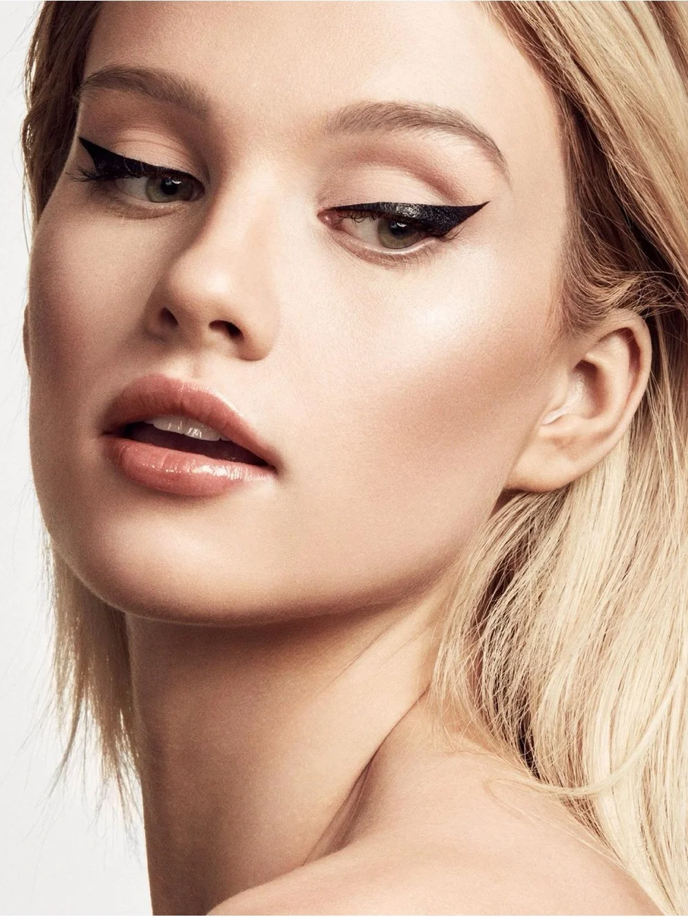 Fenty Beauty Flypencil Longwear Pencil Eyeliner Shade - “Cuz I’m Black”